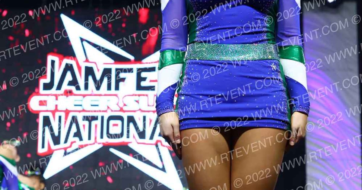 Indiana Ultimate- Fort Wayne Green Envy · Cheer SUPER Nationals