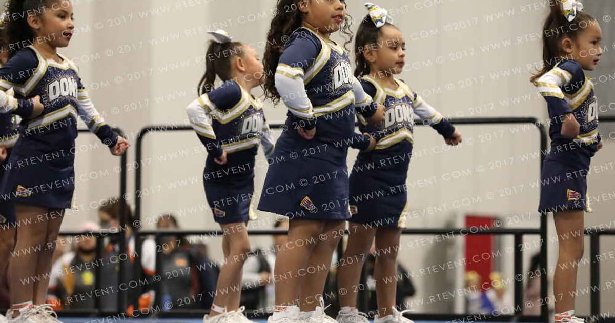 PR DONNAS JR GREMLINS · Holiday Showcase