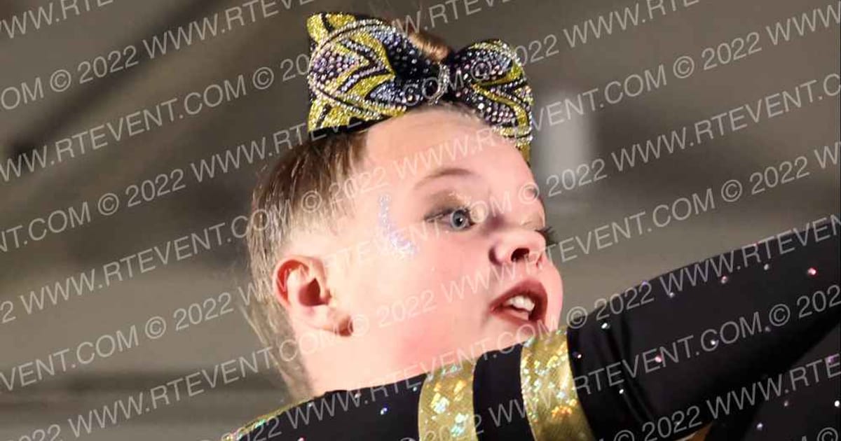 The Hive Cheer Black Out · All Star Challenge Queen of the Nile