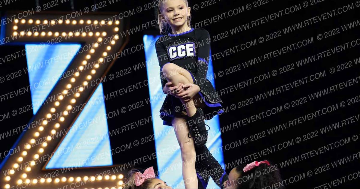 CHEER CATS ELITE BOMB SQUAD · SUNDAY NA Nationals