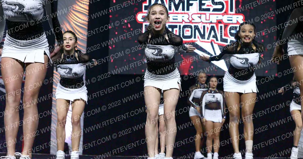Rock Solid All Stars ROYALTY · Cheer SUPER Nationals