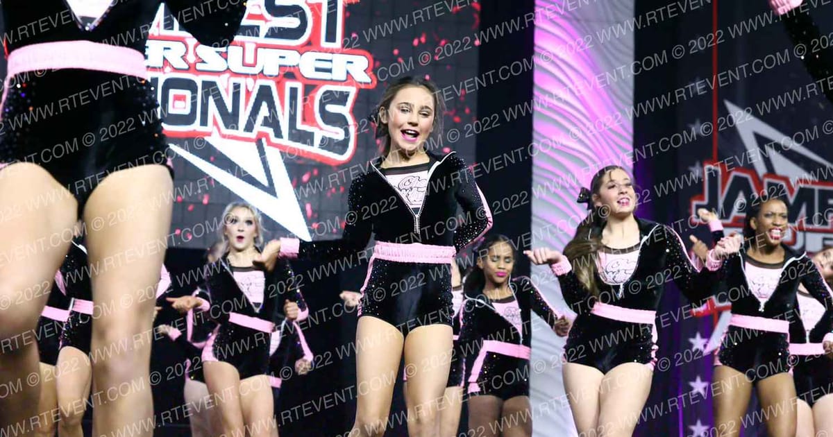 Cheer Extreme - Raleigh Juicy · Cheer SUPER Nationals
