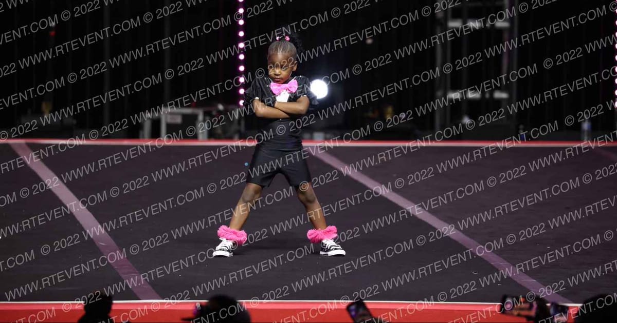STC LEGENDS DREAM DOLLZ · SUNDAY NA Nationals