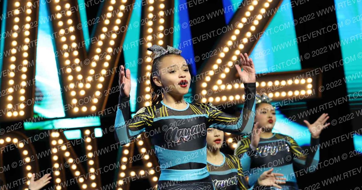 MAYANS CHEER AND DANCE BLACK ONYX · SUNDAY NA Nationals