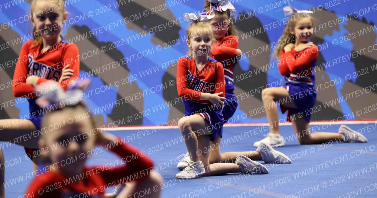RLMF Cheerleading Sparklers · Rumble in the Jungle
