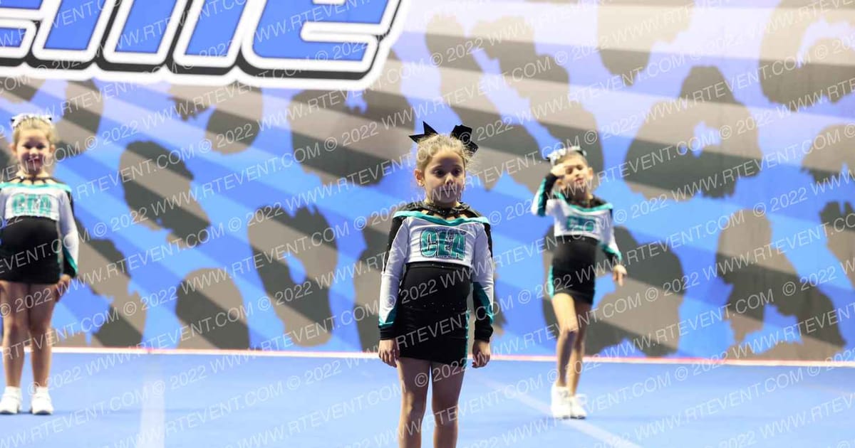 Cheer Extreme DMV Sparklers · Rumble in the Jungle