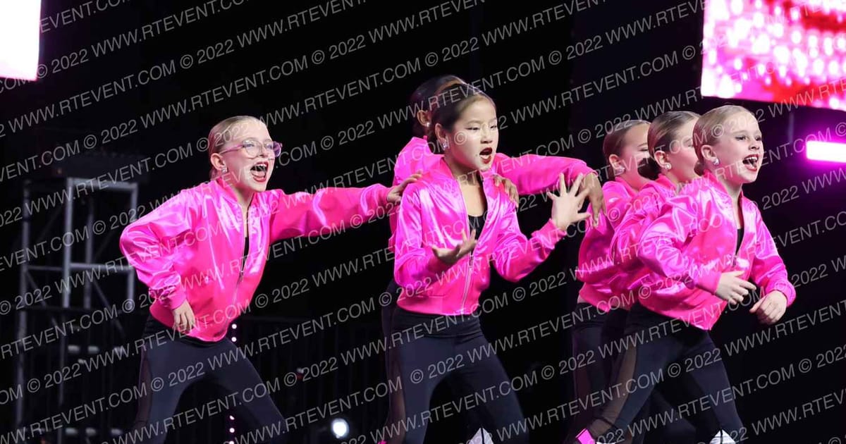 INNOVATE DANCE STUDIO MINI PREP HIP HOP · DANCE SCHOOL Nationals