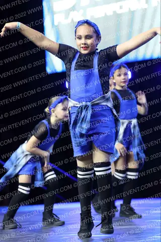 SO CAL DANCE ACADEMY MINI HIP HOP