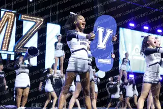 VENICE HIGH SCHOOL VARSITY CHEER