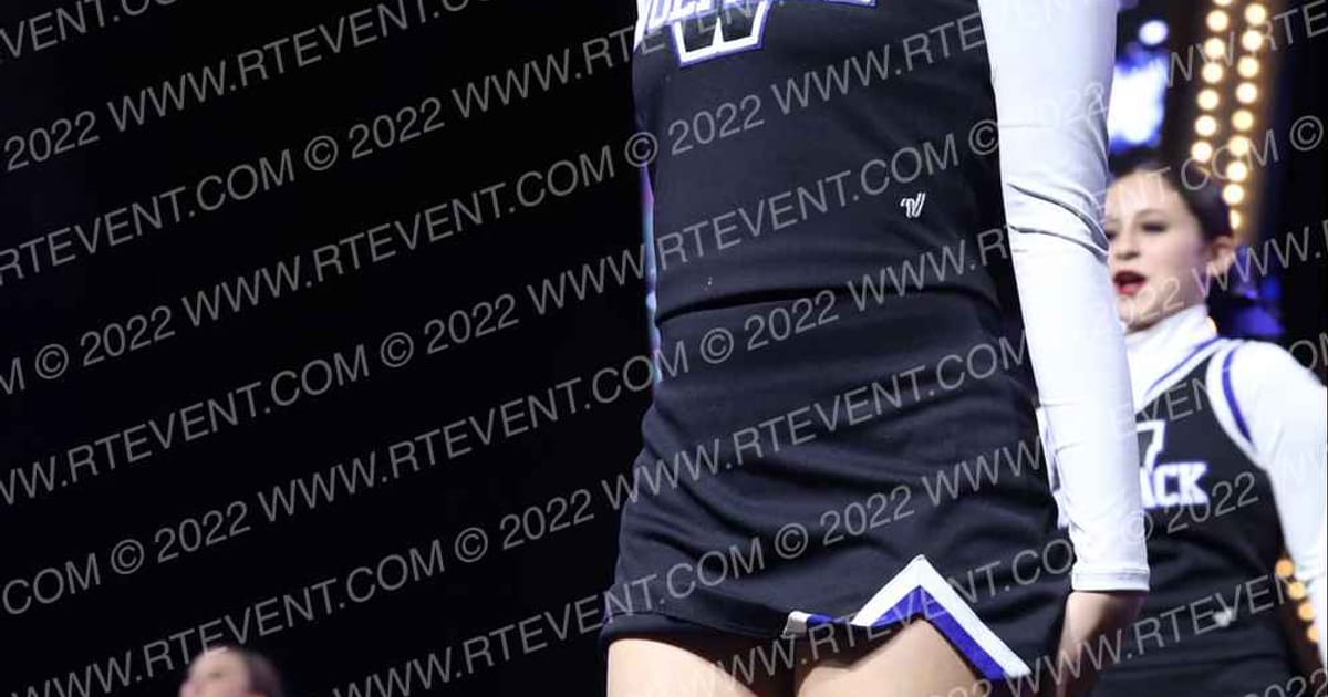 WEST HILLS HIGH SCHOOL VARSITY · DANCE SCHOOL Nationals