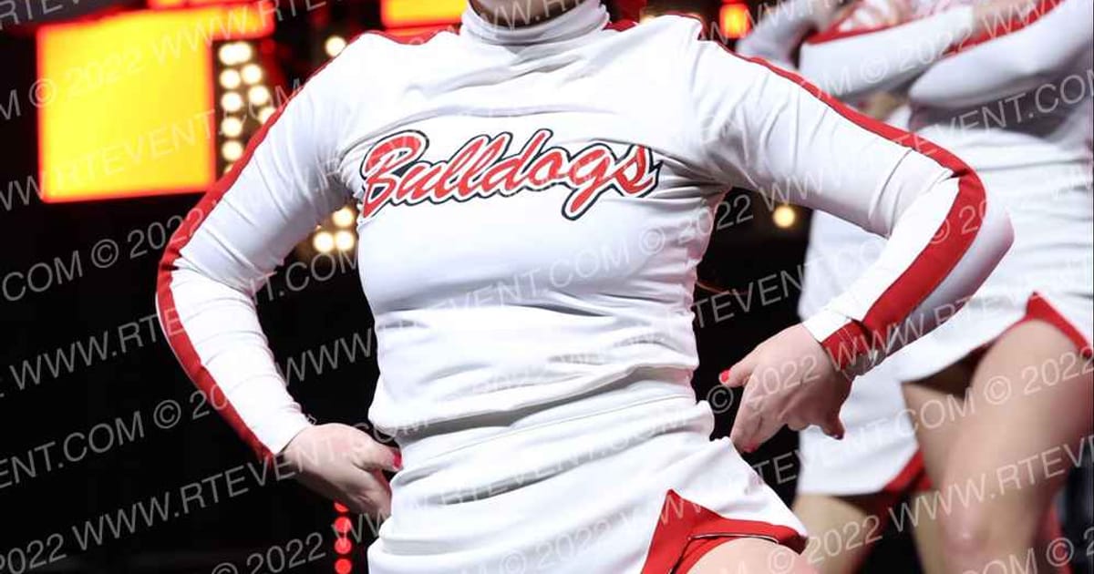 OAK HILLS HIGH SCHOOL · DANCE SCHOOL Nationals
