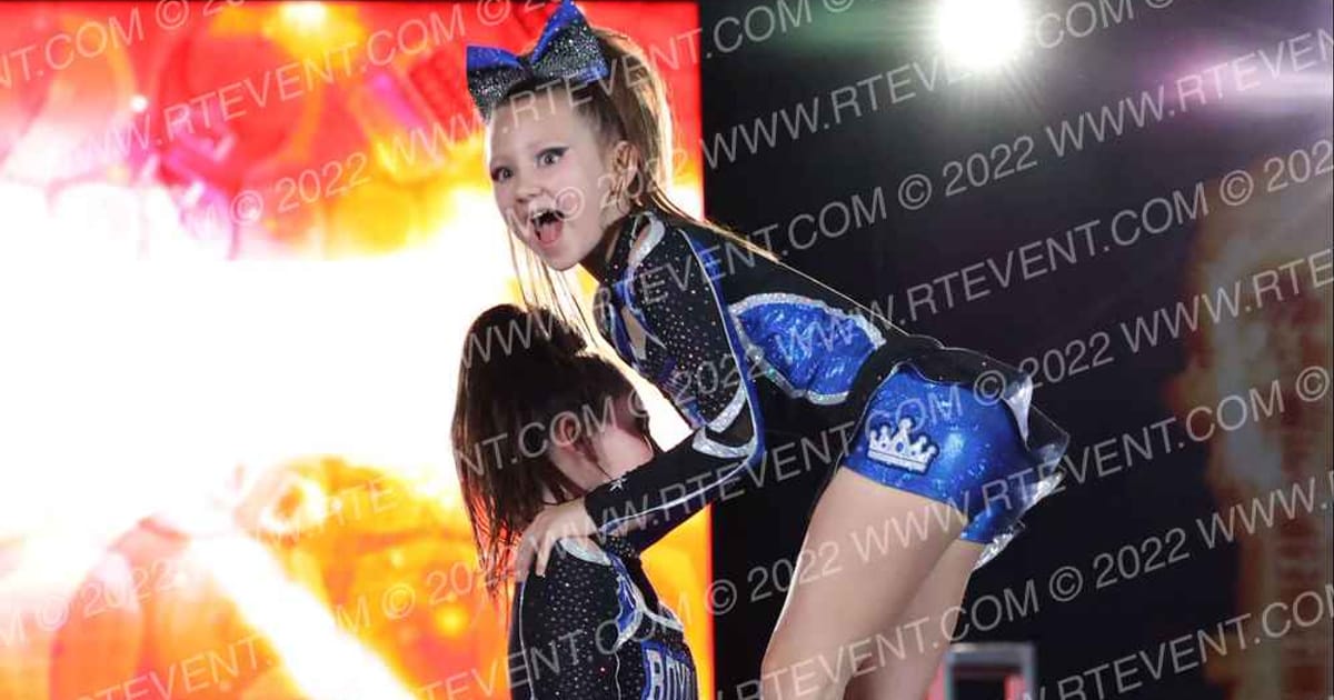 Small Town Royalty Diamondz · Hard Rockin National All Star Cheerleading Championships