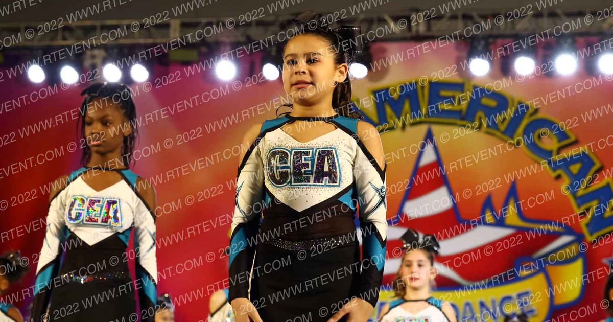 Cheer Extreme - Raleigh Cheetahs · The American Superstarz Raleigh Nationals DIDII
