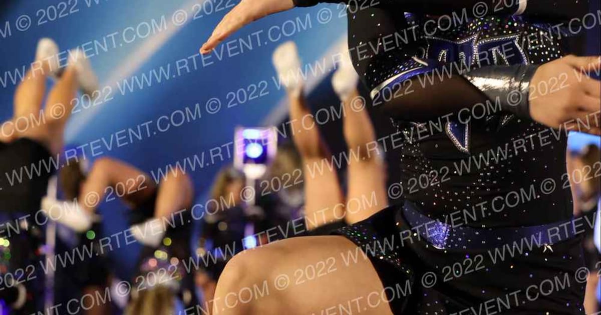 CTA Highflyers Fly Girls · Athletic Columbus Dance Grand Cheer Nationals