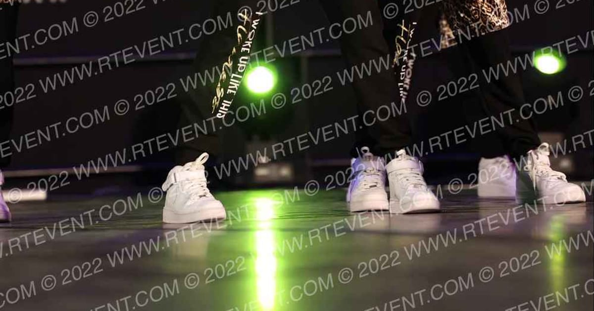 Pittsburgh Pride All Stars Shiver · Athletic Columbus Dance Grand Cheer Nationals