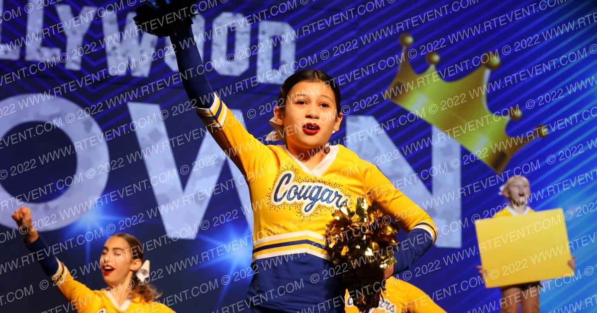 Dolores Huerta Middle School Dolores Huerta Cheer Team · WCC Hollywood Crown