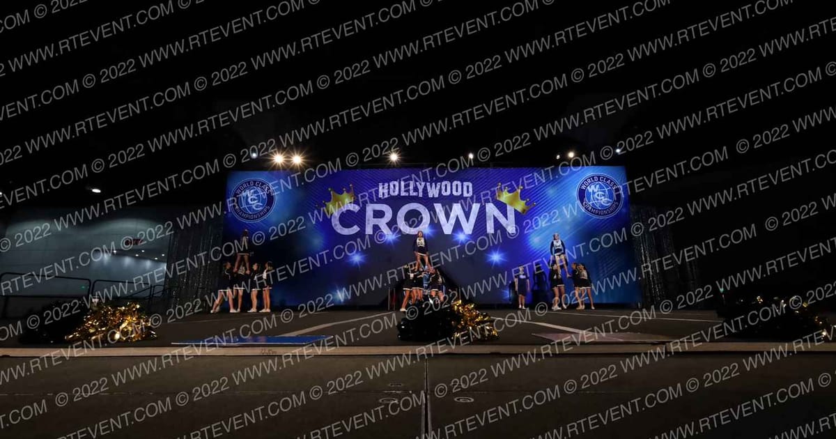 Notre Dame High School Notre Dame HS JV Cheer · WCC Hollywood Crown