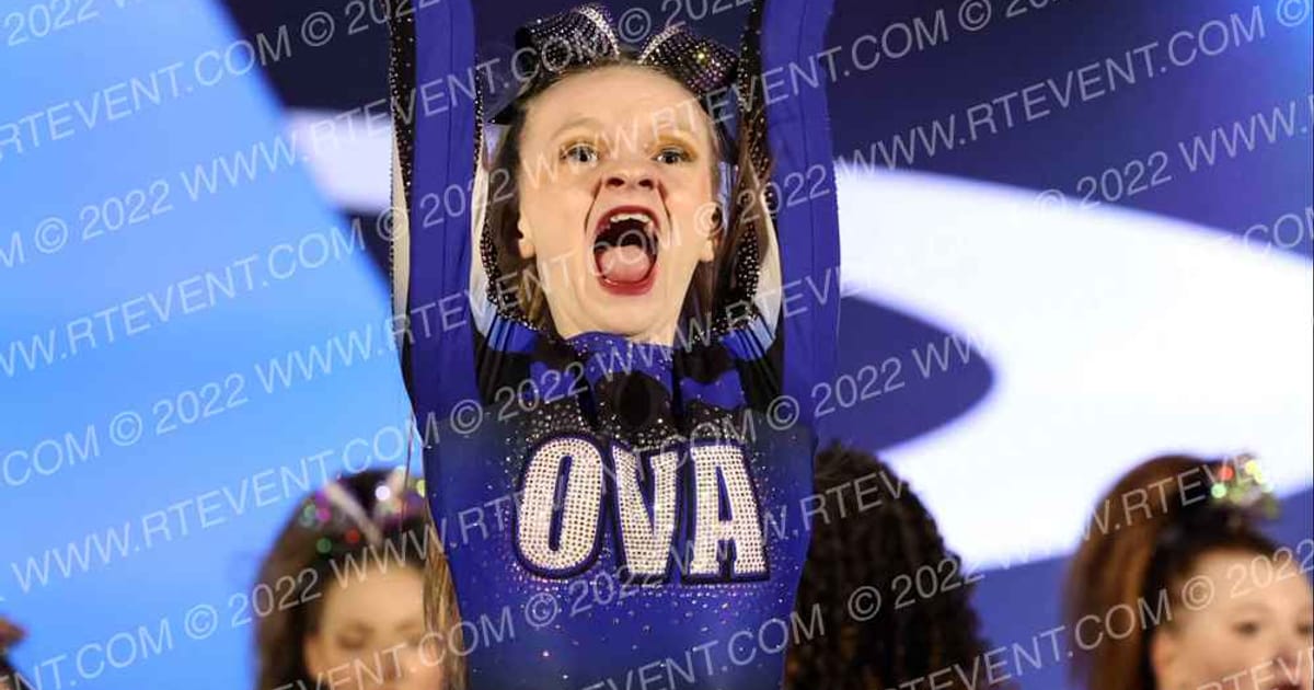 Ohio Valley All Stars Bombshells · Athletic Columbus Dance Grand Cheer Nationals