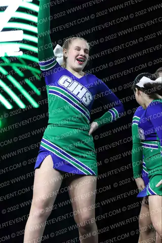 GREENSPUN JUNIOR HIGH STUNT