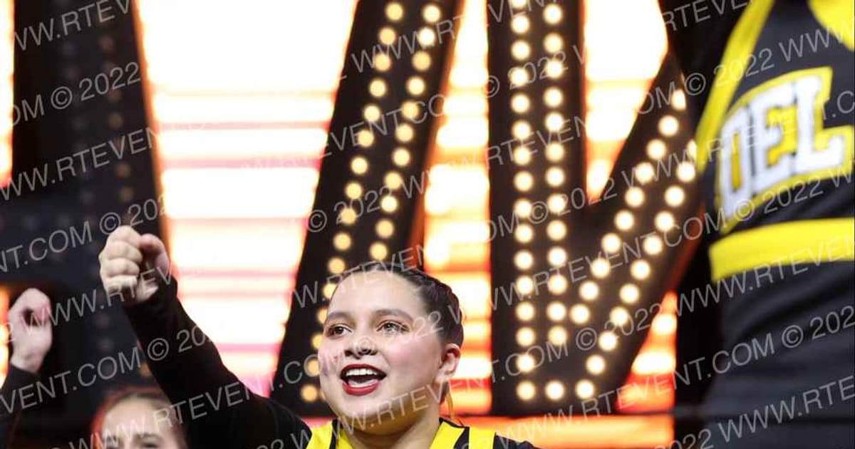 DEL ORO HIGH SCHOOL · DANCE SCHOOL Nationals