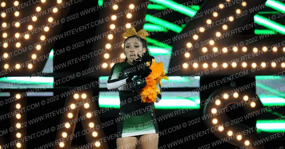 VANDEN HIGH SCHOOL SIDELINE · DANCE SCHOOL Nationals