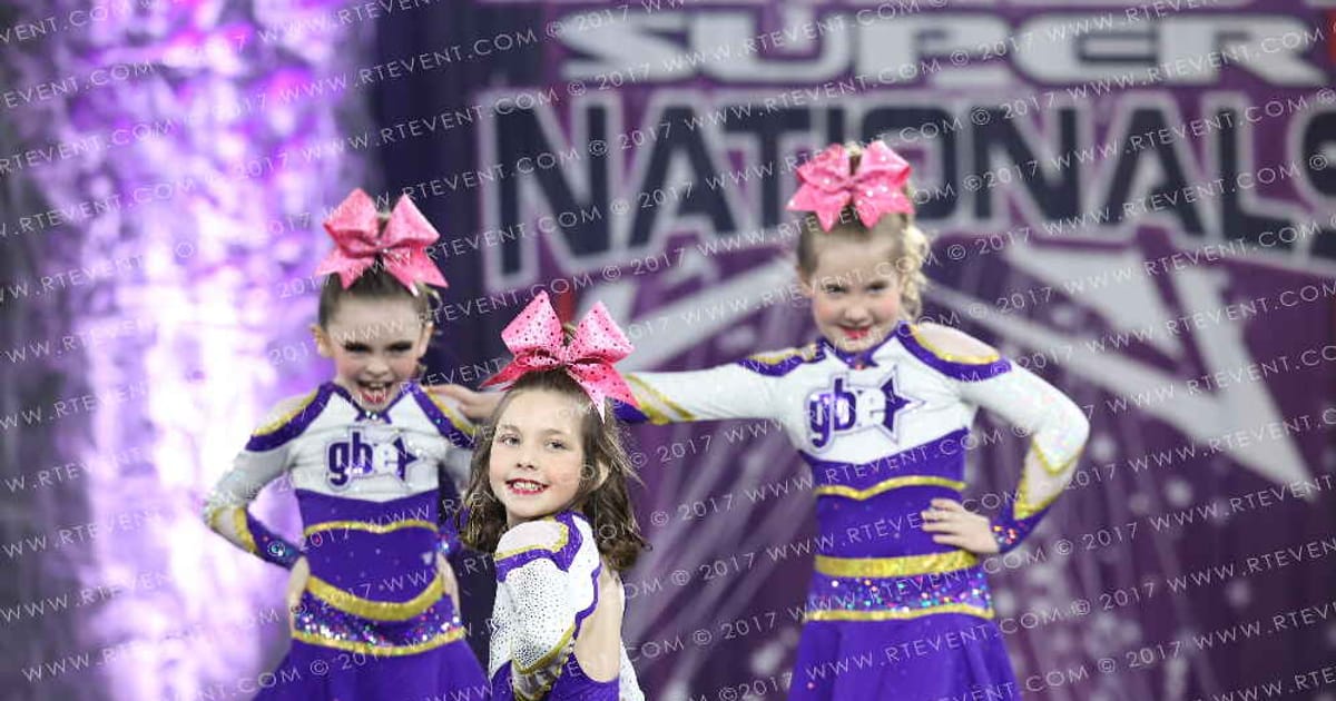 Green Bay Elite All-Stars Rouge · JAMFest Cheer Super Nationals