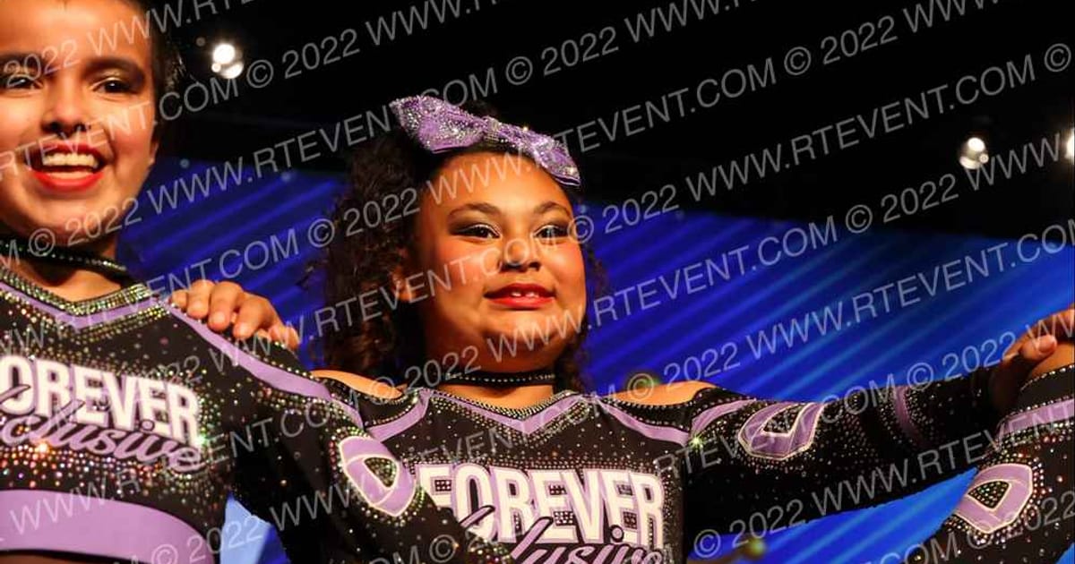 Forever Xclusive LLC Sublime · WCC Hollywood Crown