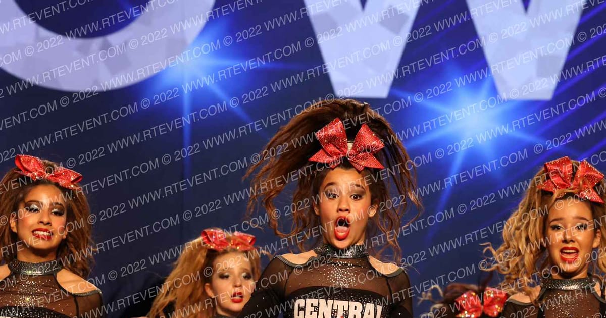 Central Valley Athletics L3GENDS · WCC Hollywood Crown