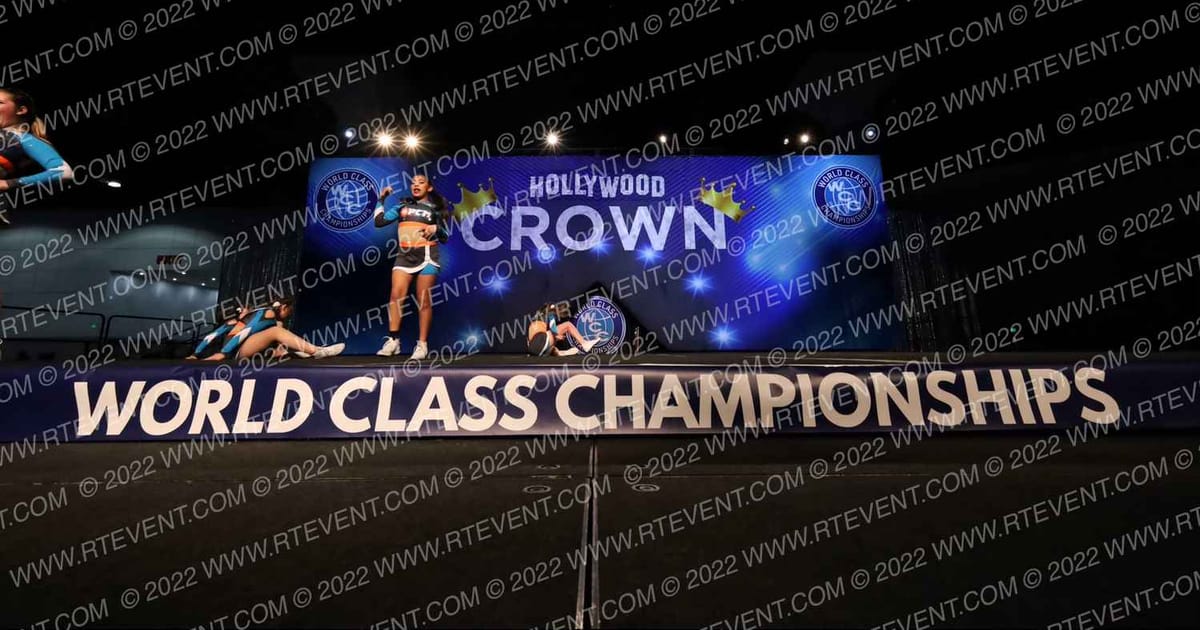 Pacific Coast Magic Eclipse · WCC Hollywood Crown