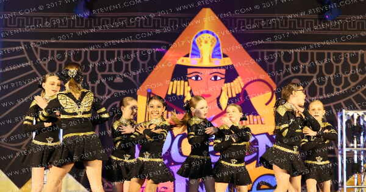 The Hive Cheer Bee-Witched · Queen of the Nile