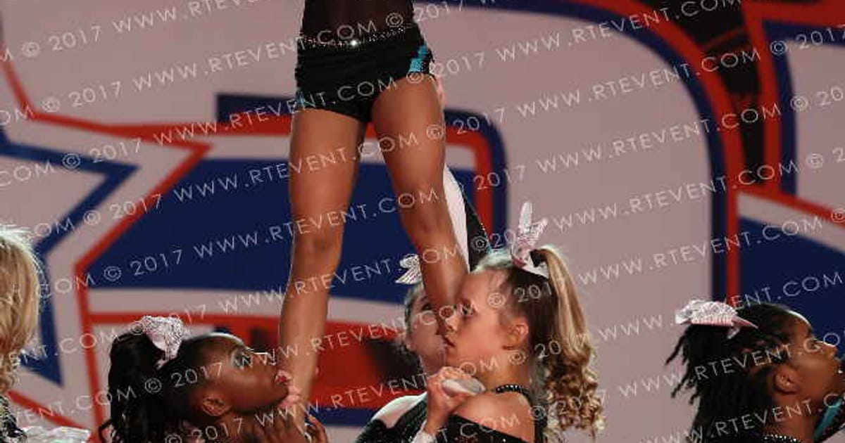 Cheer Extreme Angels · Spirit of Hope Grand Nationals