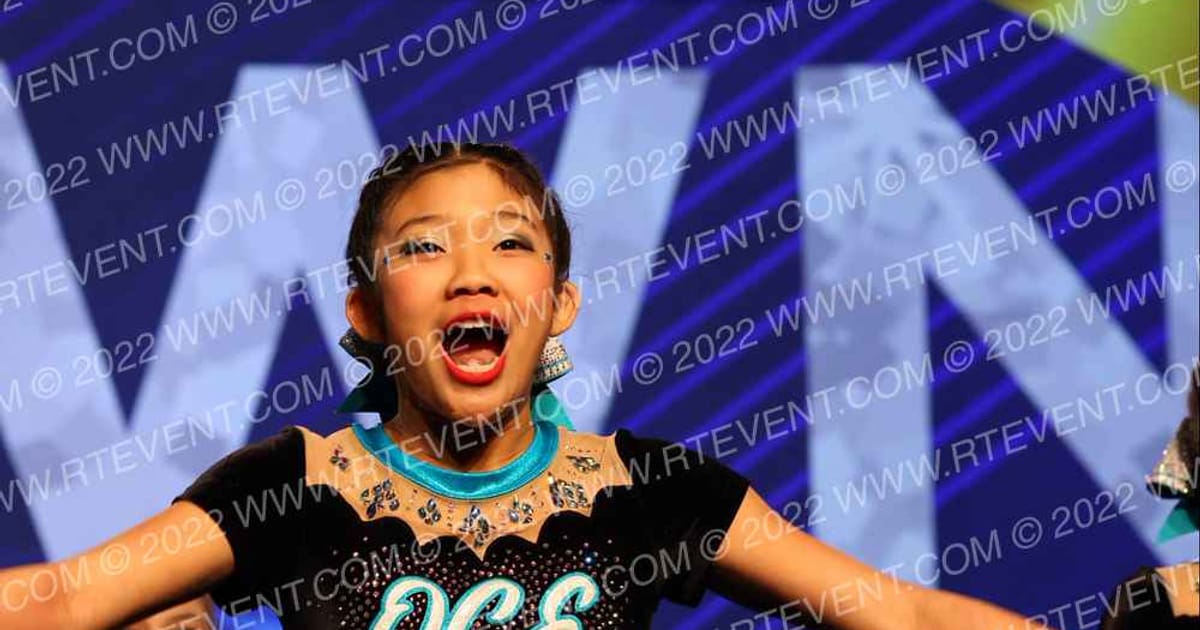 OC Elite Cheer OC ELITE LIGHTNING · WCC Hollywood Crown