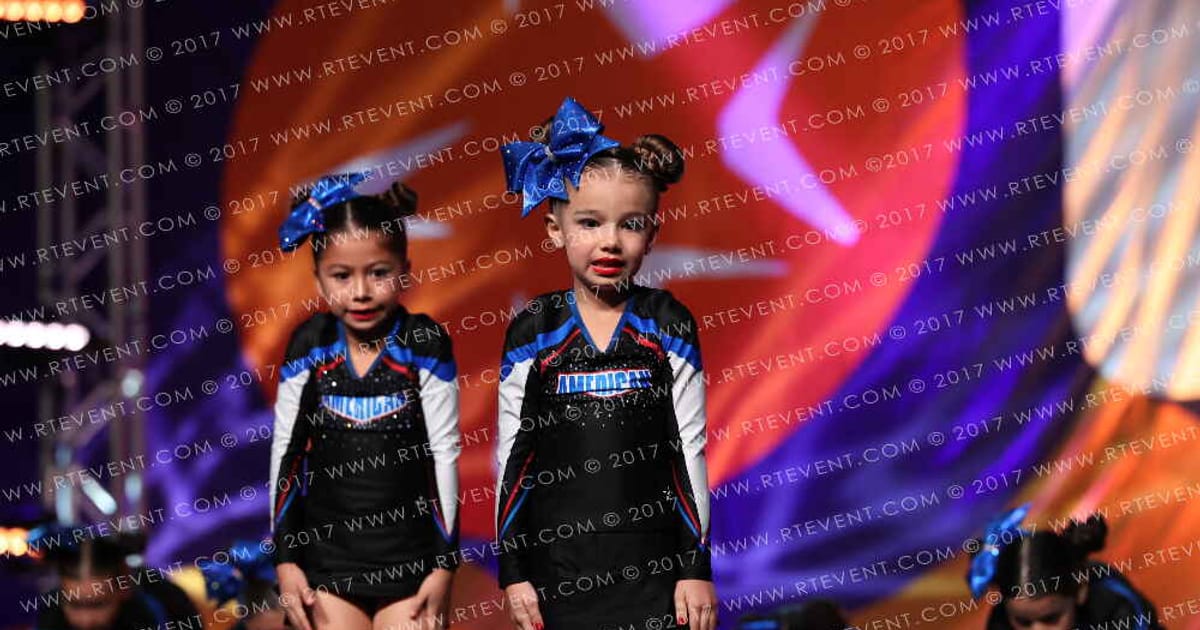 American Cheer Tiny Stars · GSSA Bakersfield