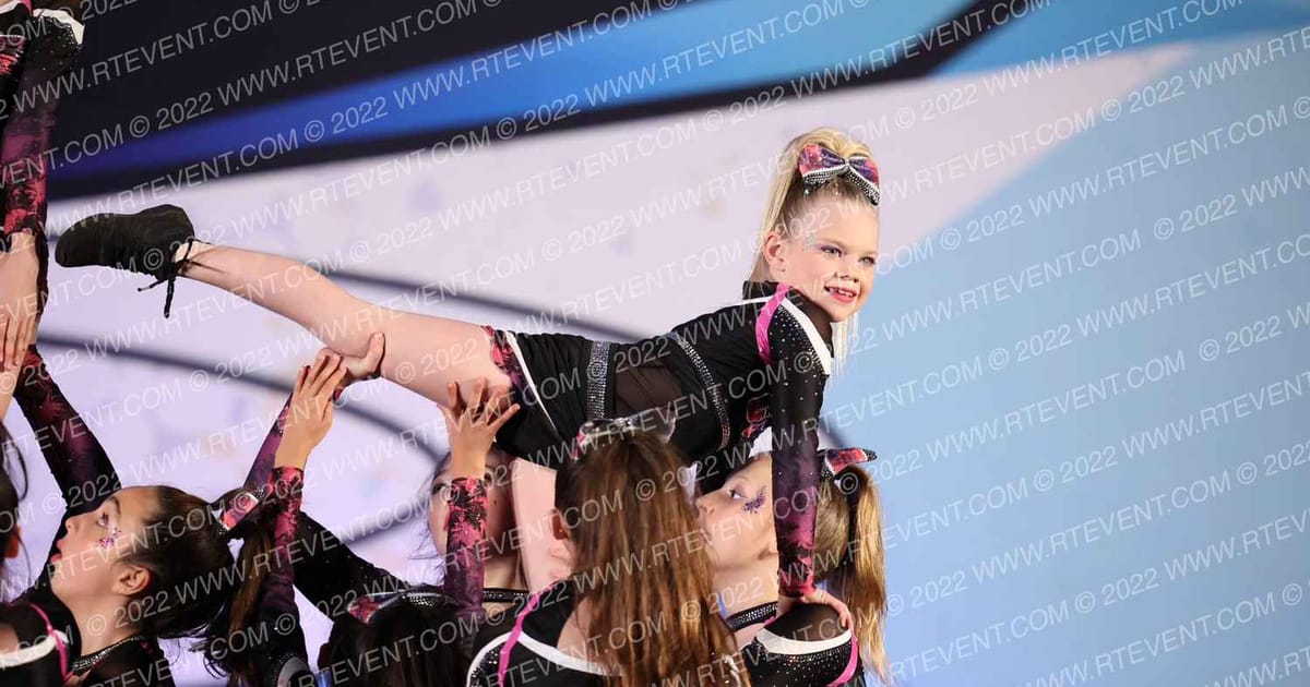 Cali Coast Elite Surf Divas · Athletic Mesa