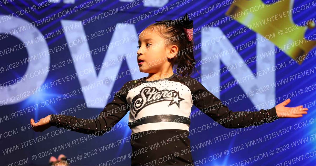 Vegas Stars Starlights · WCC Hollywood Crown