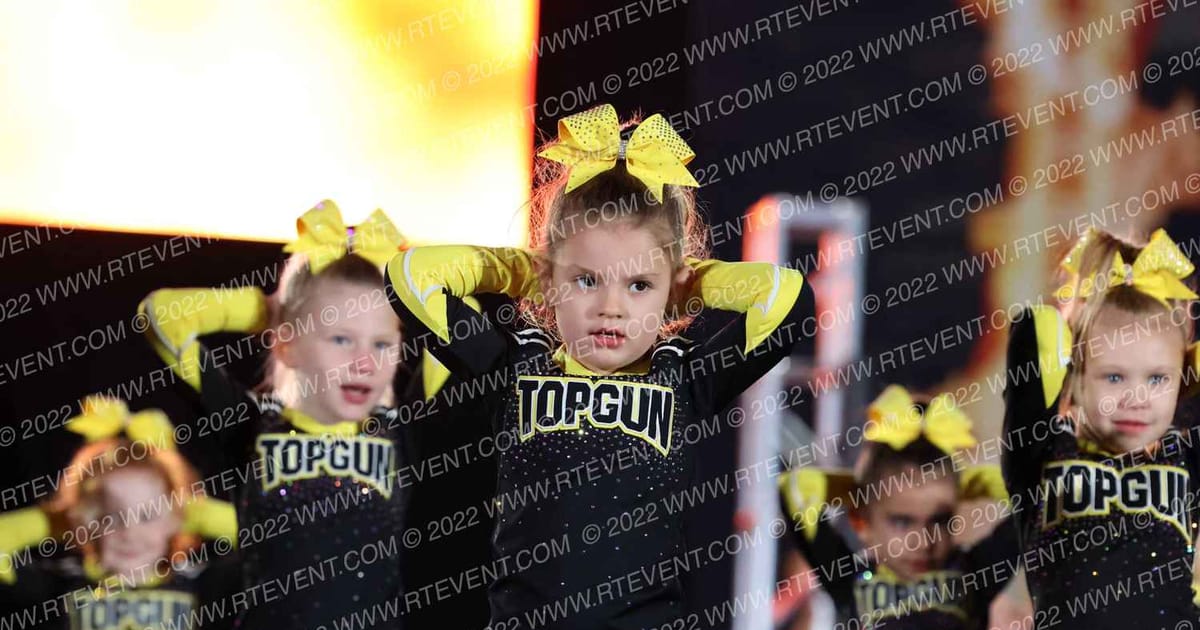 Top Gun Ohio Twinkles · Hard Rockin National Cheerleading Championships