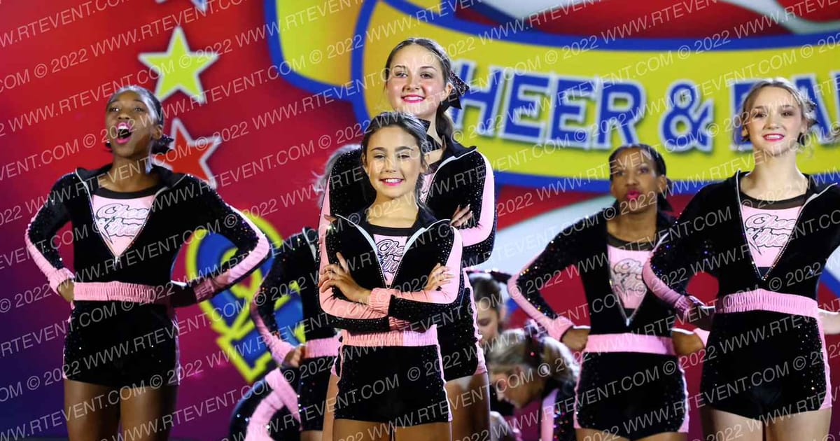 Cheer Extreme - Raleigh Juicy · The American Superstarz Raleigh Nationals DIDII