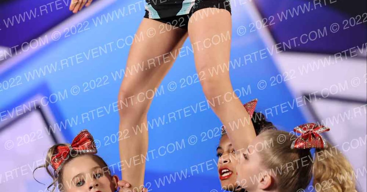 Arizona Element Elite Rubiez · Athletic Mesa