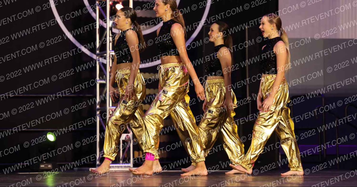 Dance United Onyx Kick · Athletic Columbus Dance Grand Cheer Nationals