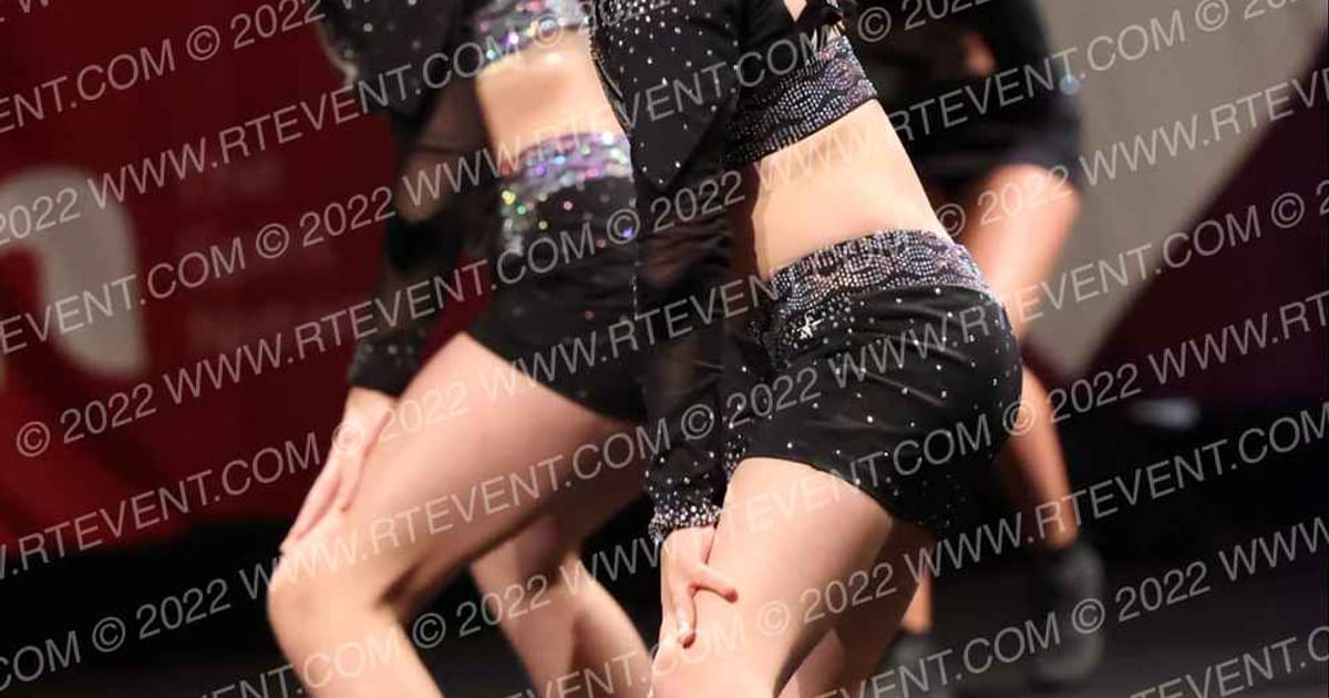 Golden Elite Allstars Jr. Sapphire · Spirit Royale Sacramento SUNDAY