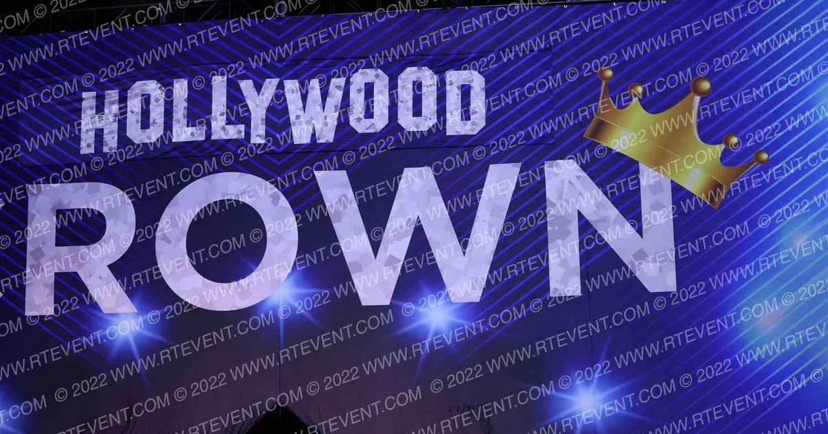 Sample · WCC Holiday Crown SUNDAY