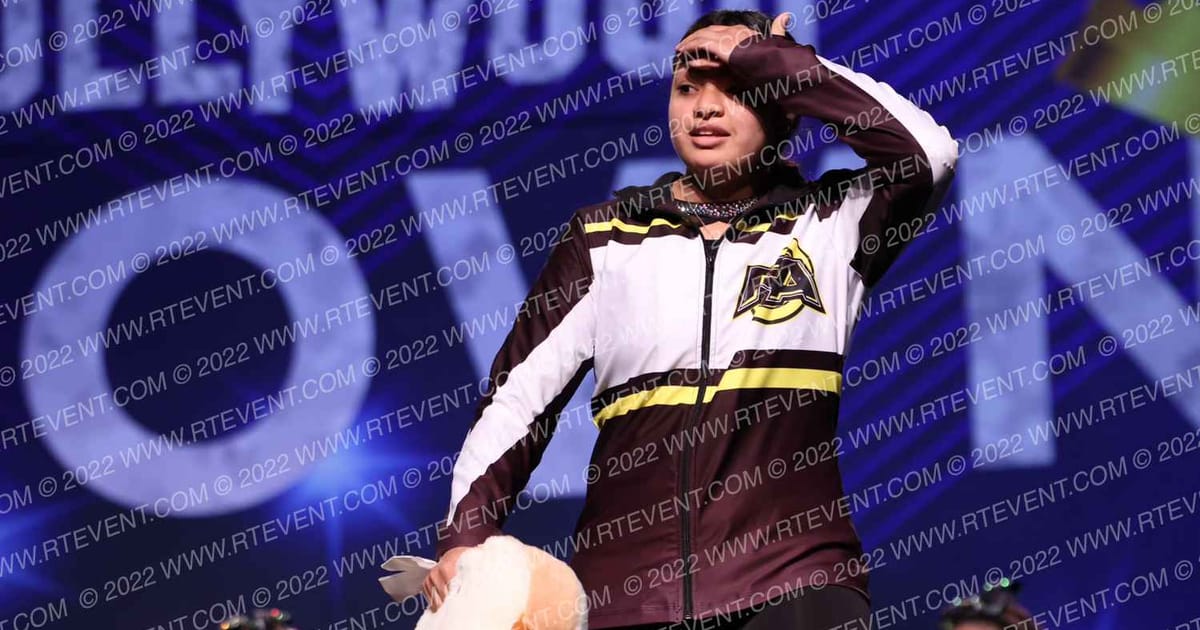 Rogue Athletics Bombshells · WCC Holiday Crown SUNDAY
