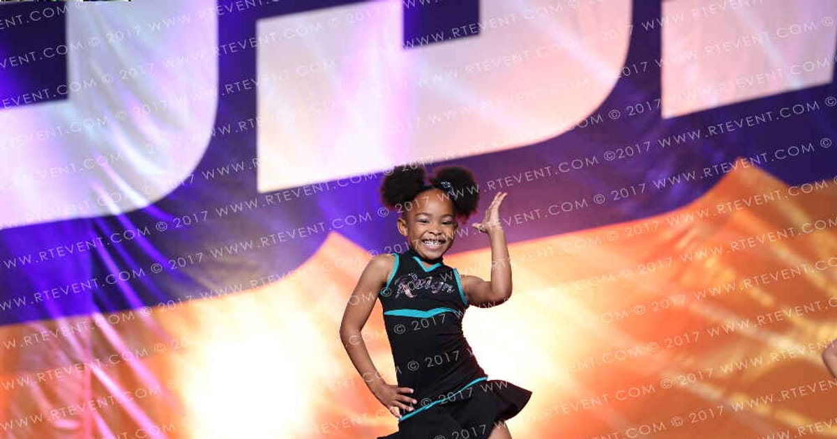 Reign Elite Cheer Reign Elite Charmed · GSSA Bakersfield