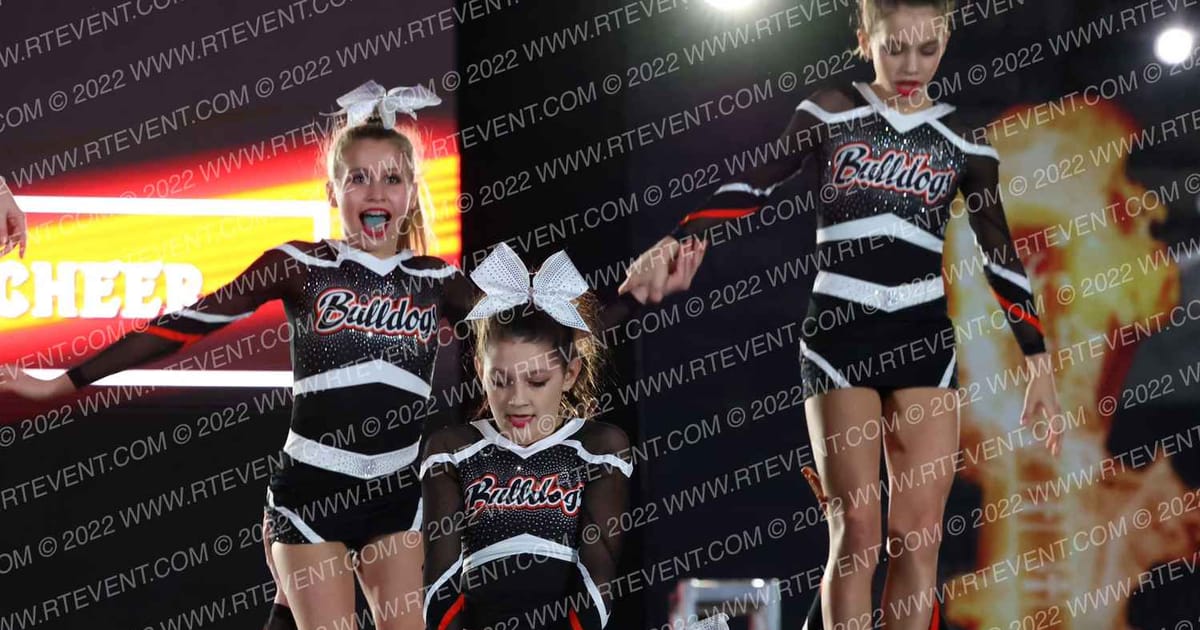 Green Bulldog Cheer · Hard Rockin National Cheerleading Championships