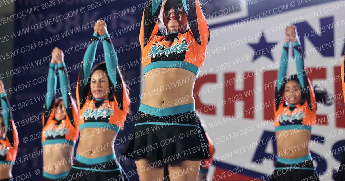 Bama Blaze Cheer Smoke · NCA Atlanta Classic DIDII