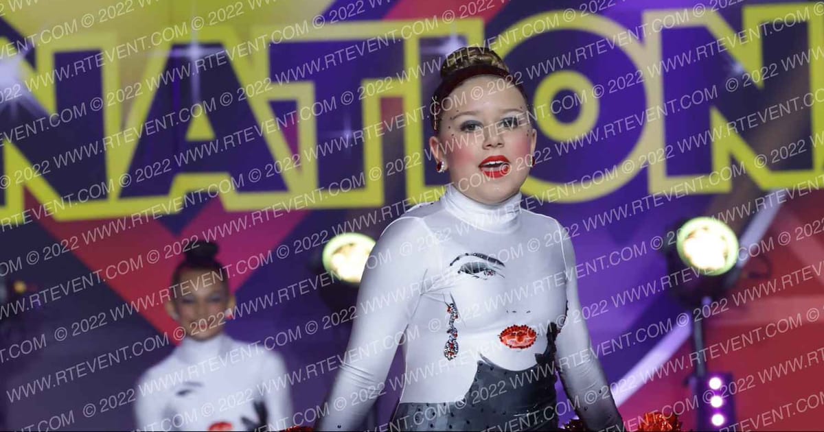 Strut Performing Arts Youth Pom · Duel in the Desert