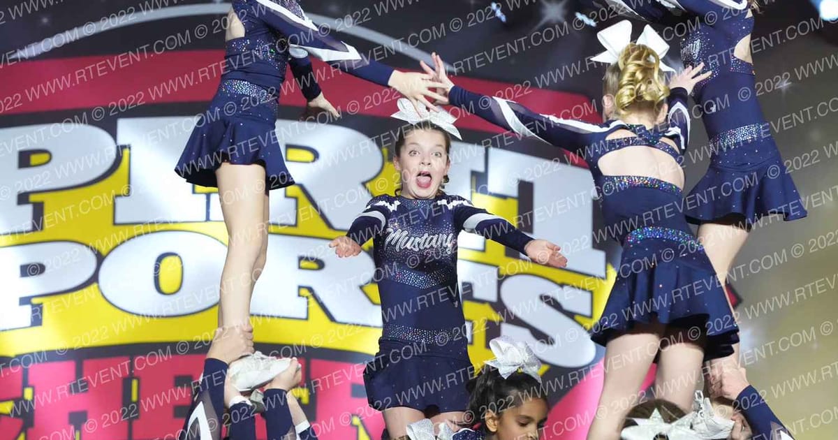 Mustang Cheer All Stars Silverados · Duel in the Desert