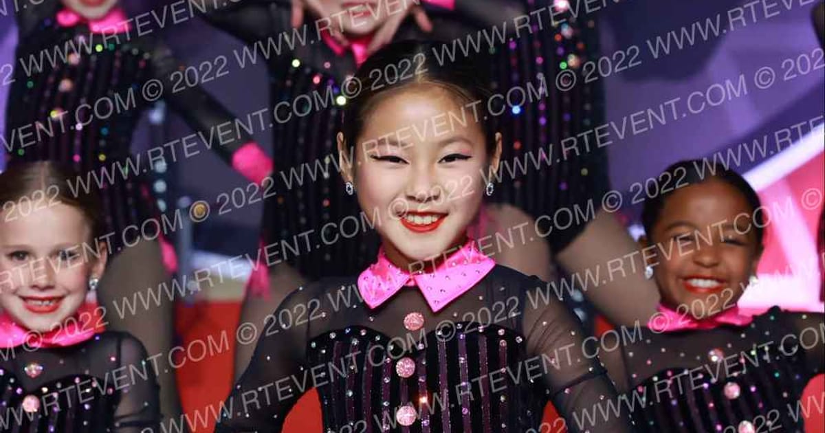 Innovate Dance Studio Innovate- Mini prep jazz · Duel in the Desert