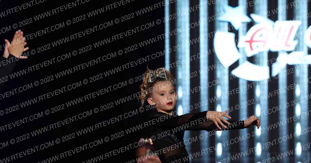 Suwannee Spirit Sparkle · All out nationals