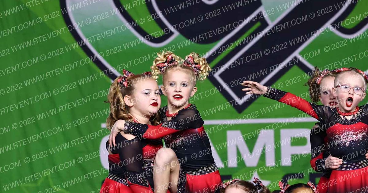 Chippewa Valley Spirit All Stars Twinkling Stars · CSG Grand Nationals